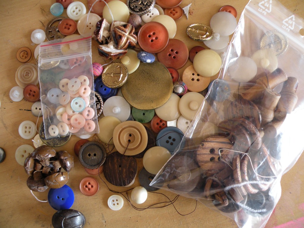 Boutons récup Boutons récup reçus lors d'un échange, Clémentine la Mandarine